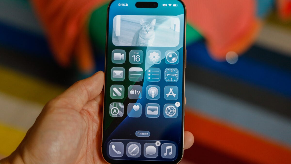 Featured image for iOS 26: Liquid Glass Illusion, New Features, and Battery Tips