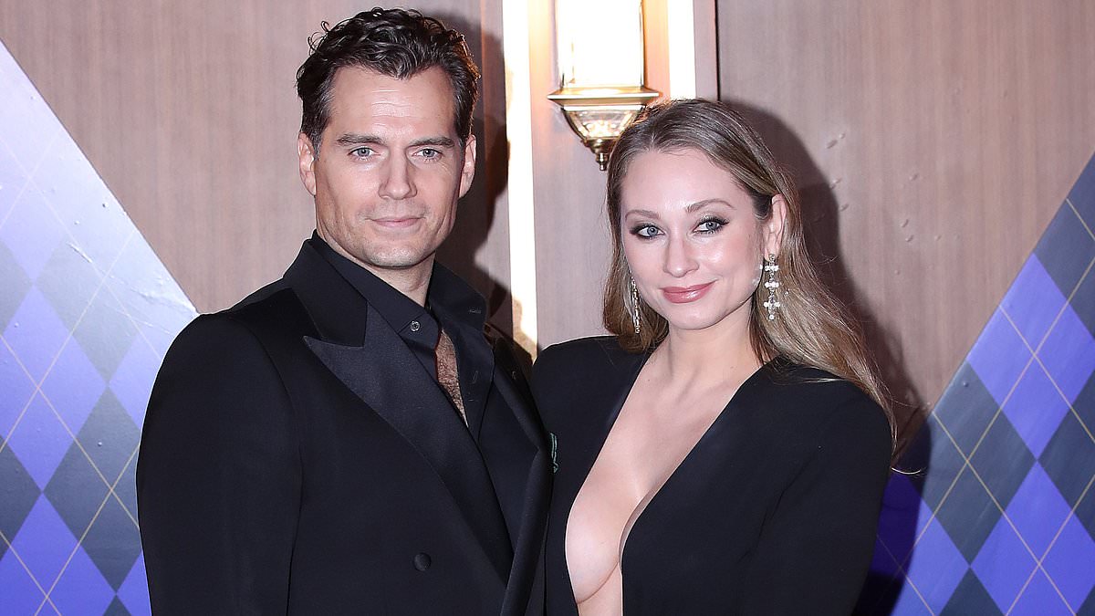 Featured image for "Argylle" Premiere: Henry Cavill's Dapper Look and Natalie Viscuso's Stunning Display