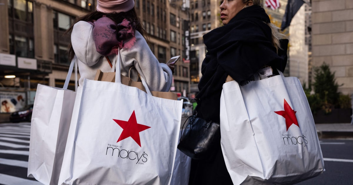 Year-end Surge: US Consumer Confidence Soars Despite Recession Forecasts