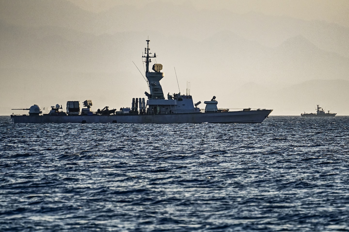 Featured image for Houthi Pledges Safe Passage for China and Russia Amid Red Sea Ship Attacks