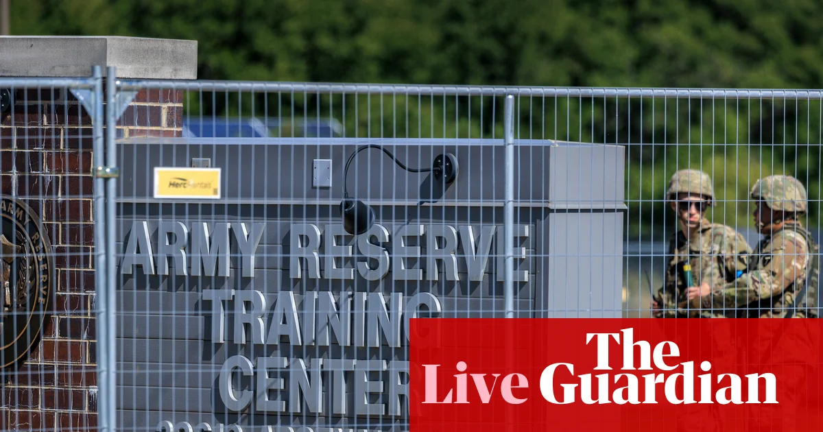 Featured image for Trump Orders Pentagon to Use Funds to Pay Troops During Shutdown