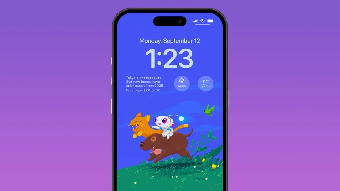 Reddit's new API pricing threatens popular app Apollo's survival.