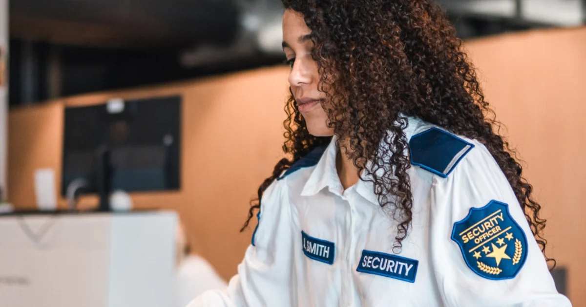 Featured image for TSA Bans Certain Hair Tools and Items in Checked Luggage