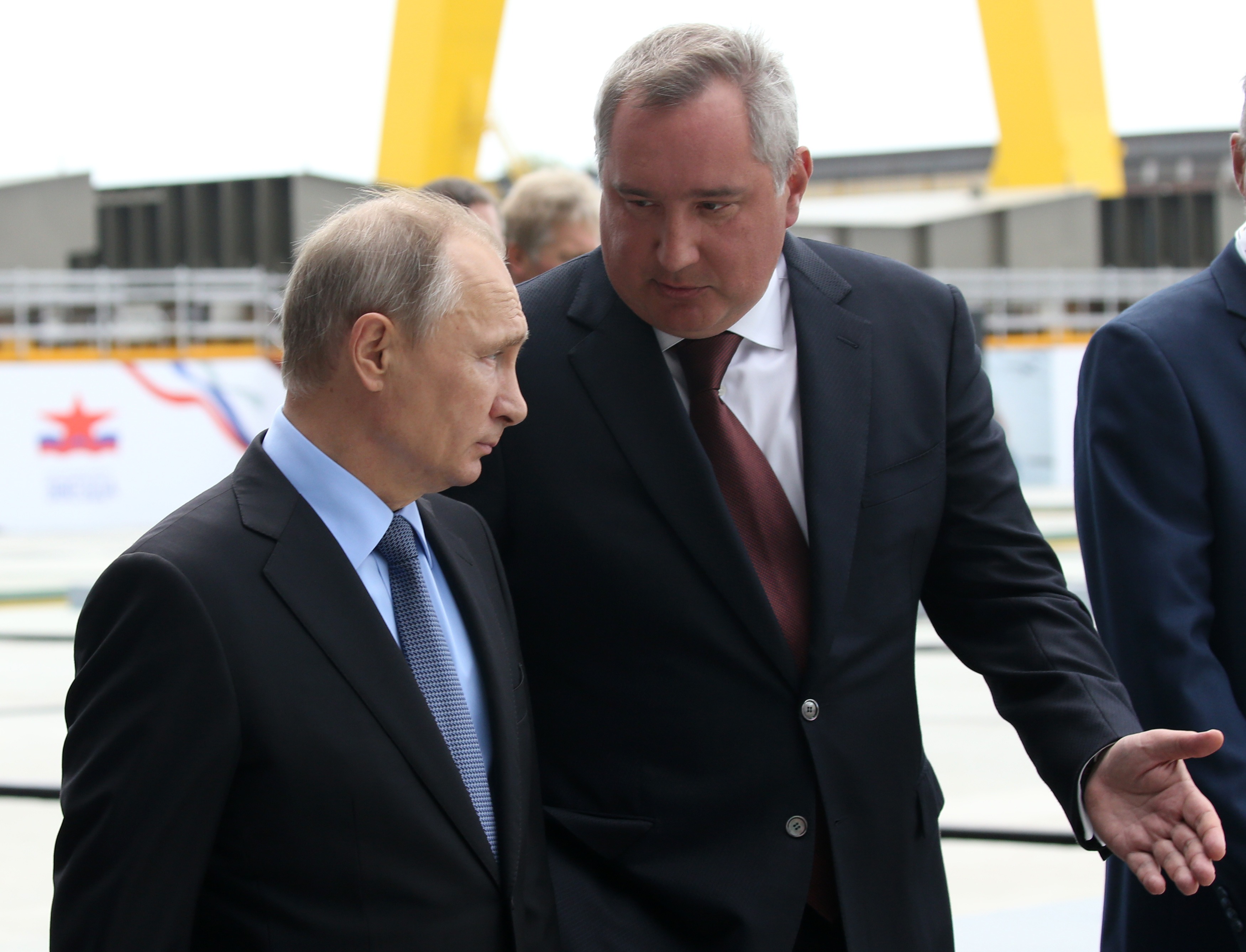 Russian Space Chief Doubts US Moon Landings.