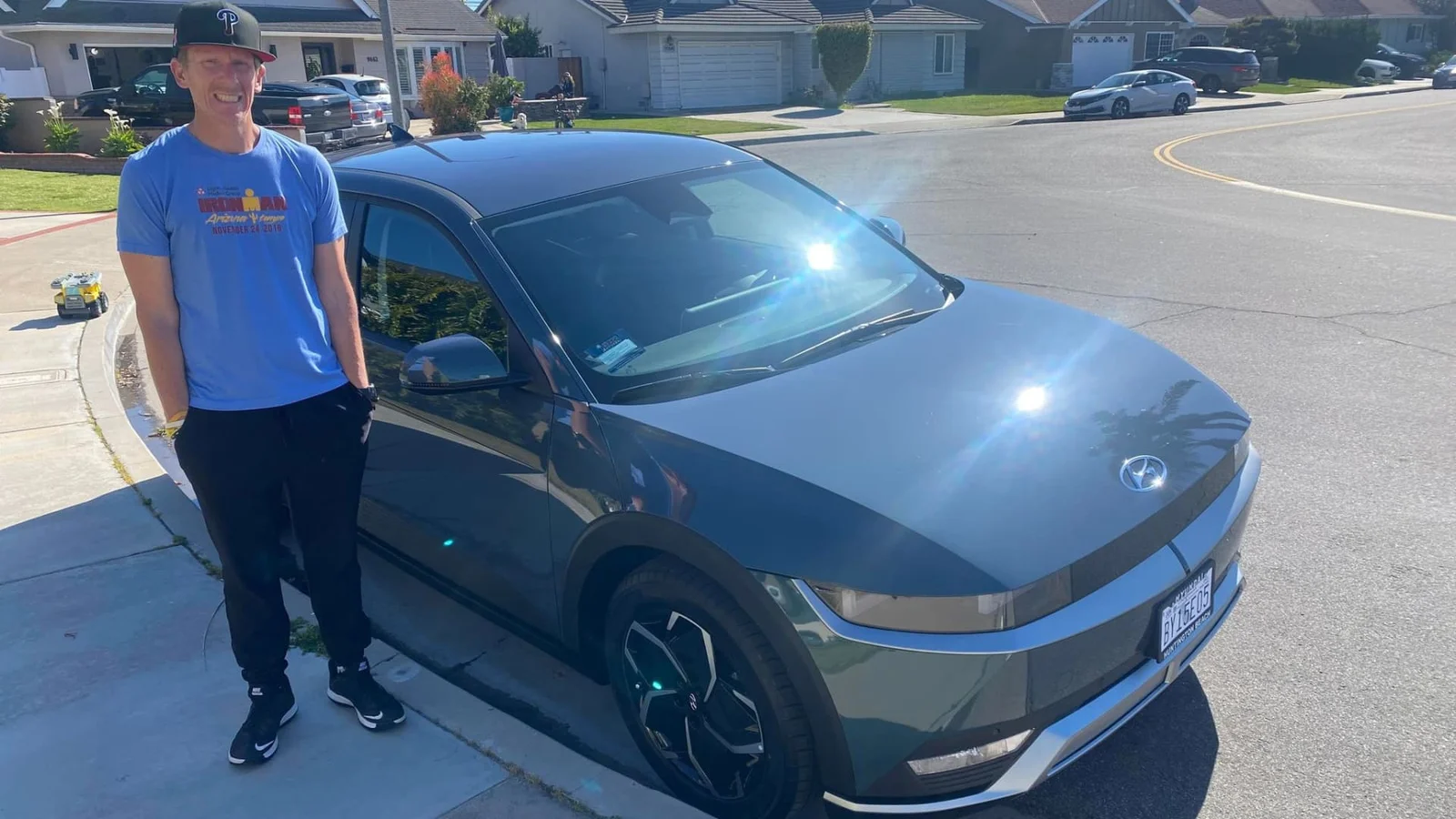 EV leasing gets a boost from automakers' tax credit loophole.