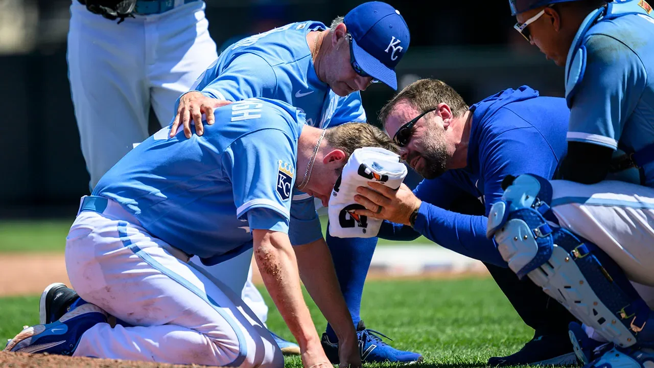 Ryan Yarbrough released from hospital after suffering head fractures from line drive.
