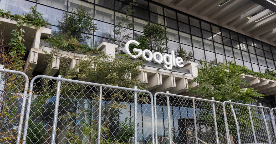 Google Faces U.S. Antitrust Trial Over Search Monopoly and $10 Billion Payments