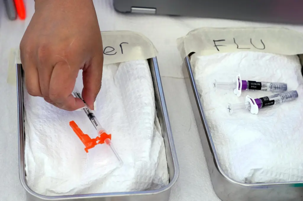 Featured image for San Diego County Faces Low Flu Vaccination Rates Amid Rising Strain