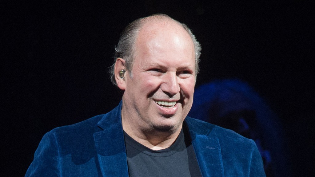 Featured image for Hans Zimmer proposes to partner during London concert.