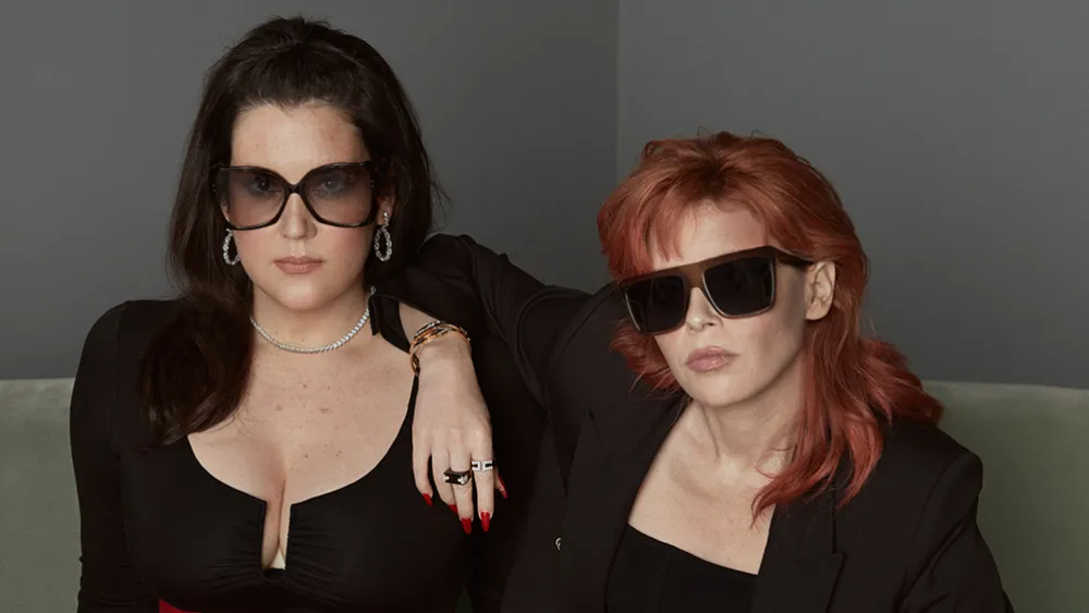 Featured image for Natasha Lyonne and Melanie Lynskey Reunite for ‘90s Nostalgia and Queer Rights Discussion.