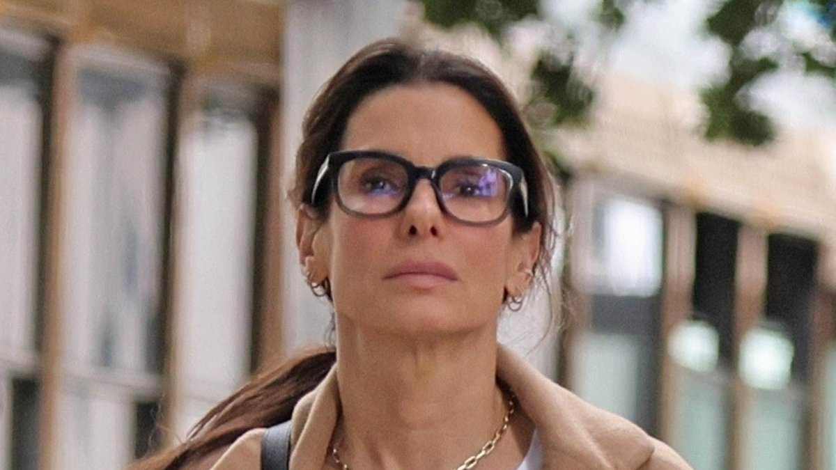 Featured image for Sandra Bullock's First Appearance Since Partner's Tragic Death
