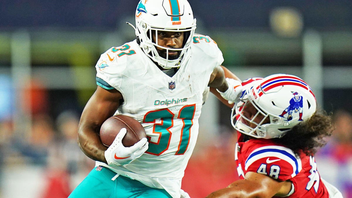 "Model's Winning Streak Continues with Eagles vs. Dolphins Sunday Night Football Prediction"