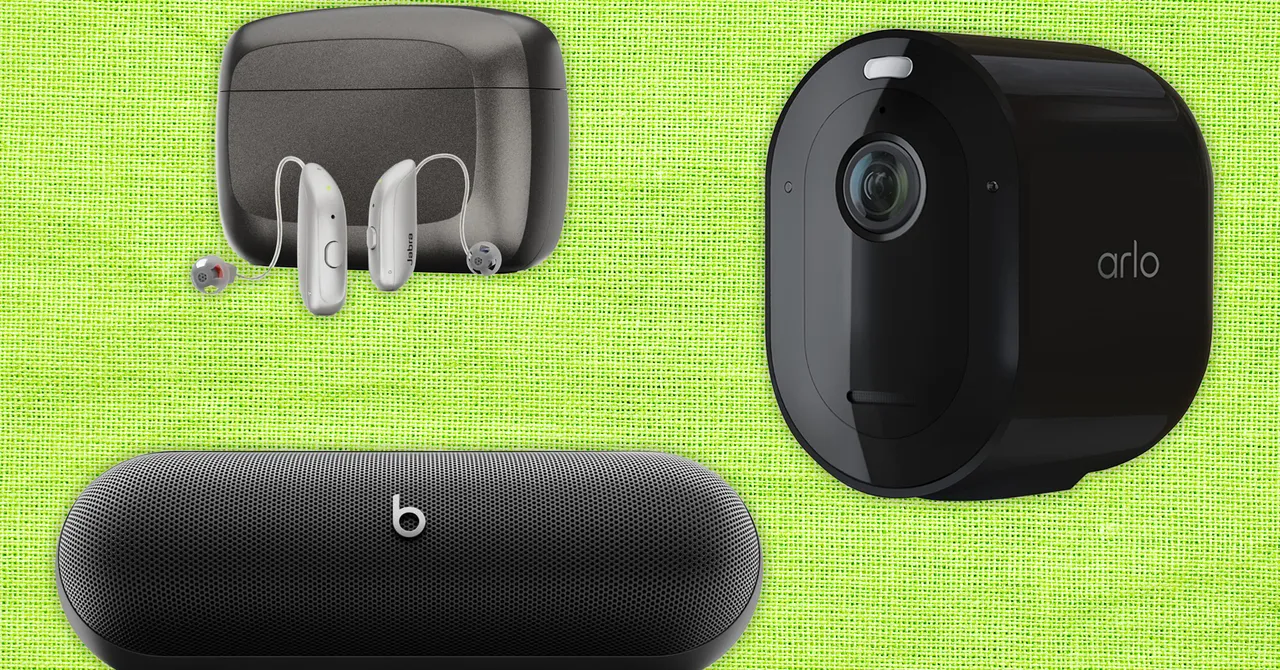 Featured image for Top Cyber Monday Tech Bargains