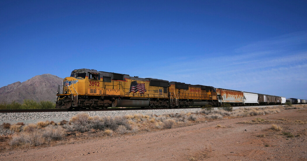 Featured image for Union Pacific Plans $85 Billion Acquisition of Norfolk Southern to Build Transcontinental Railroad