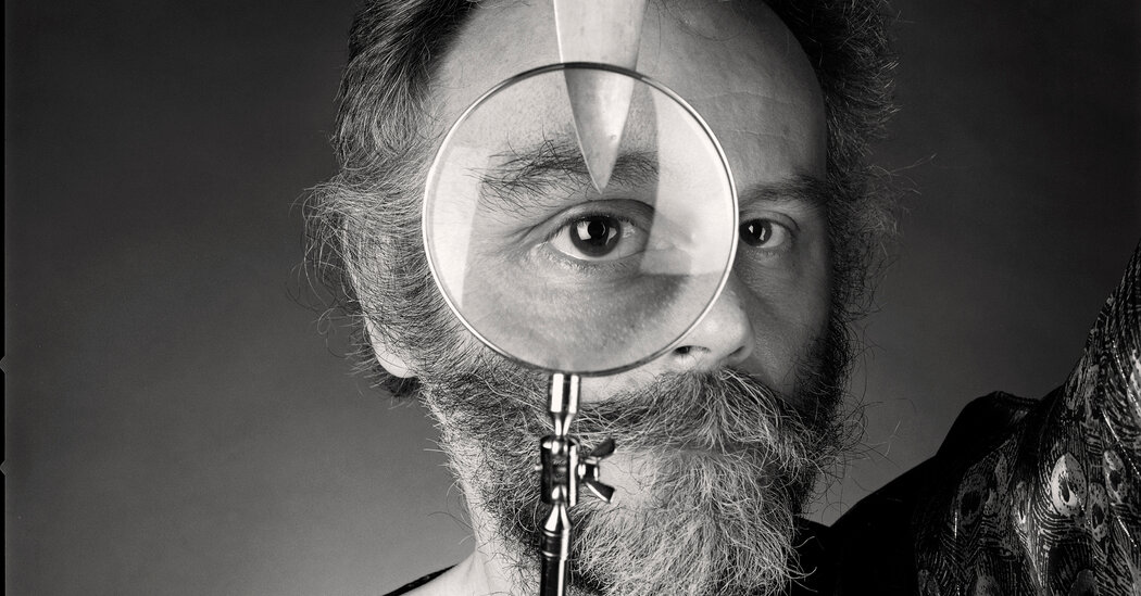 Featured image for "Artist Lucas Samaras, Known for Being His Own Canvas, Passes Away at 87"