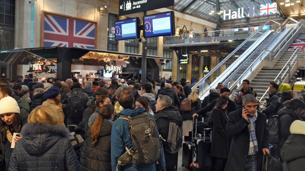 Featured image for End of Surprise Strike Restores Train Travel Between France and UK