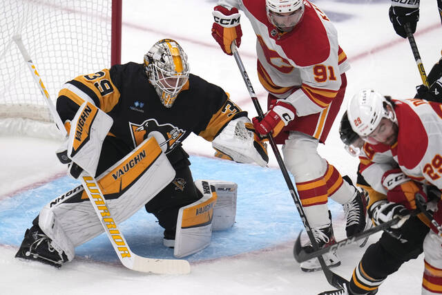 Featured image for "Nedeljkovic shines as Penguins defeat Flames in season opener"