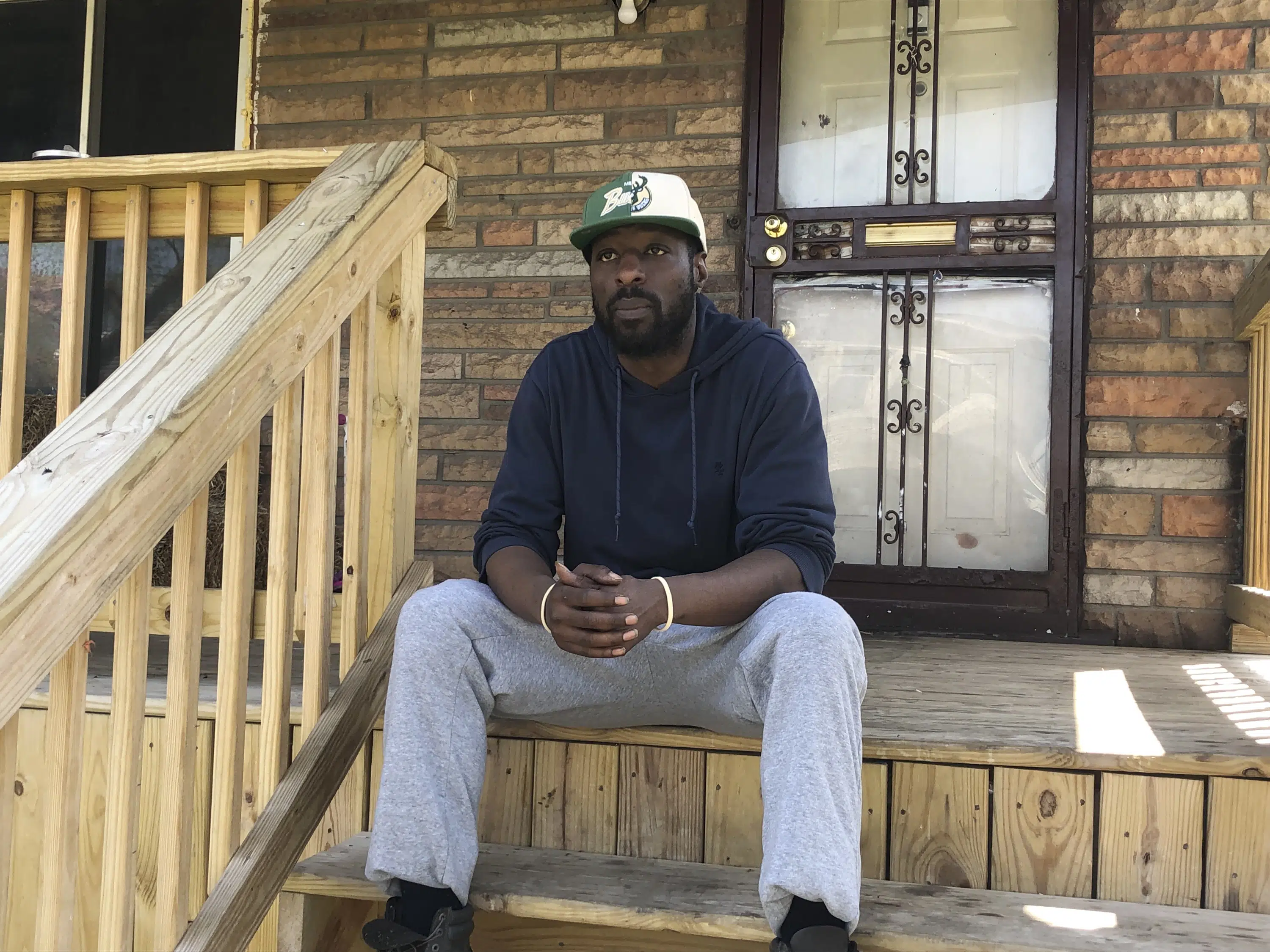 Detroit Enclave Drowning in $20M Water Debt Amid Auto Industry Struggles