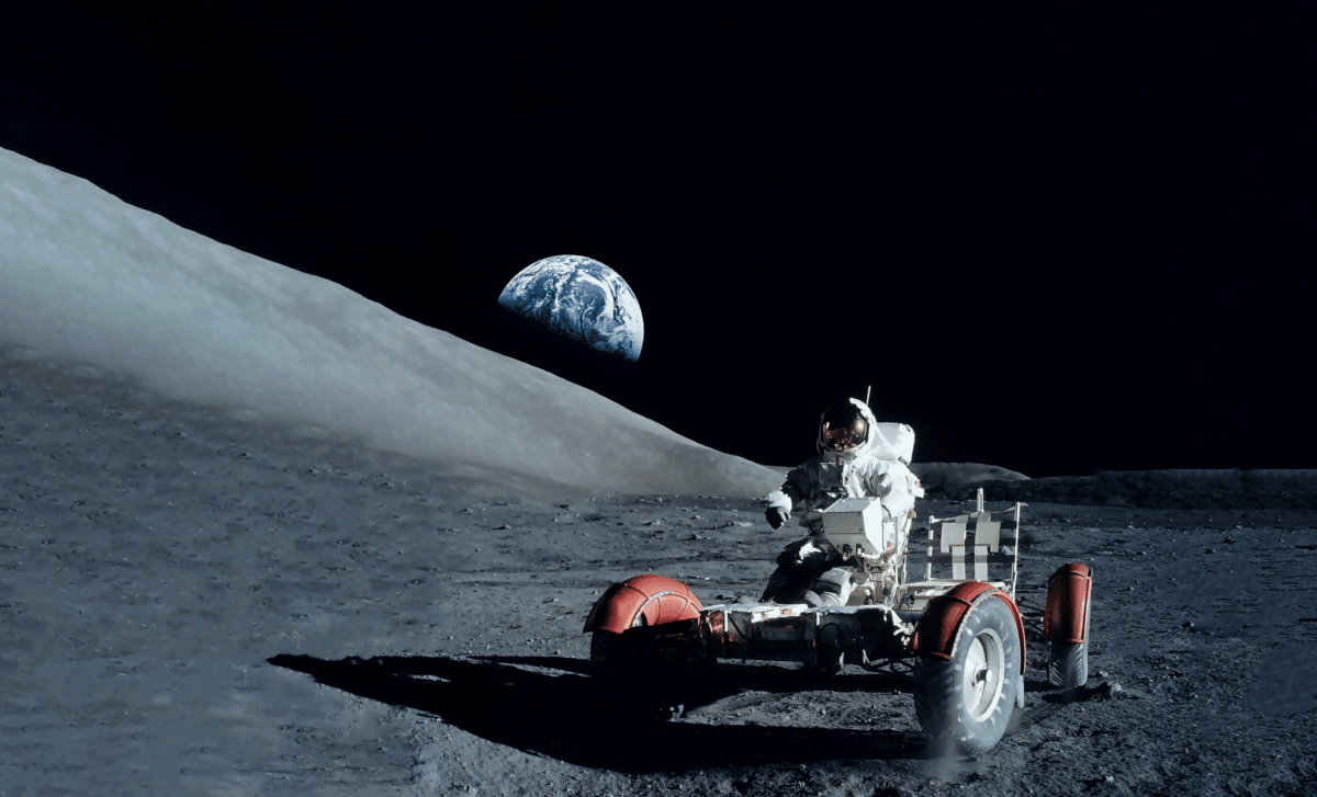 Featured image for Scientists Discover Large-Scale Fuel Source on the Moon