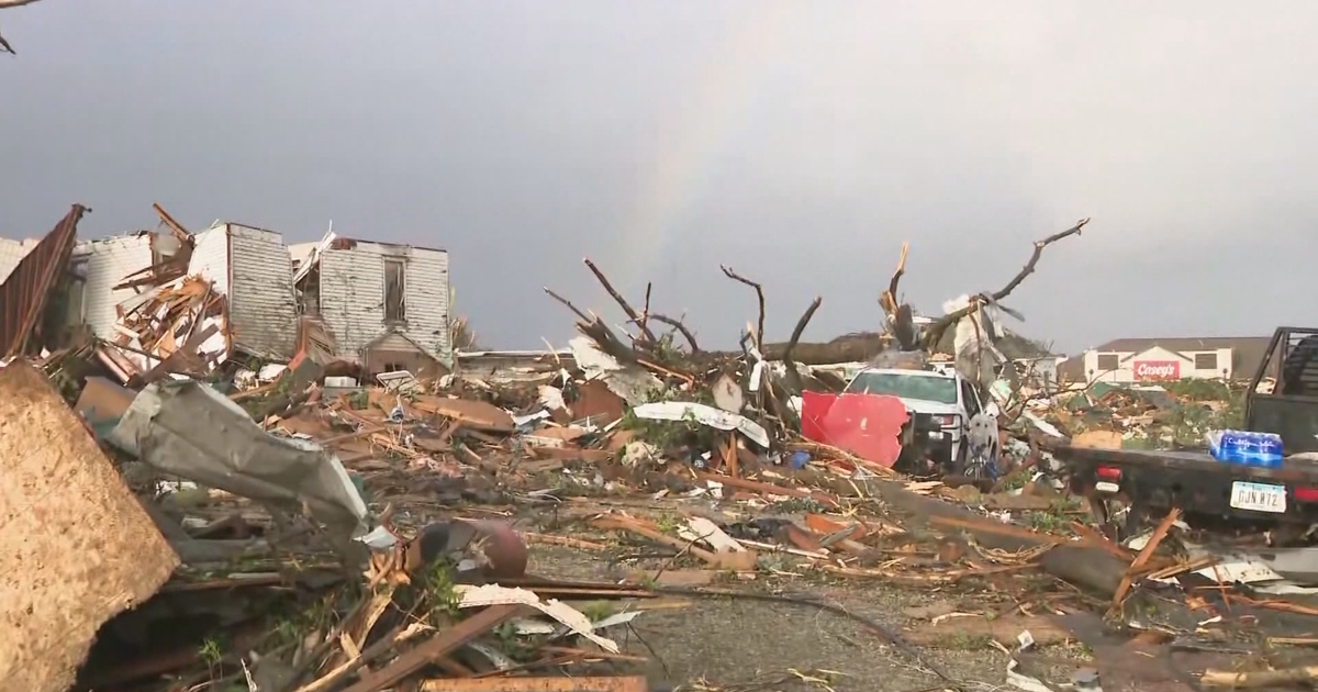Featured image for Tornadoes Ravage Midwest: Multiple Fatalities and Heroic Rescues