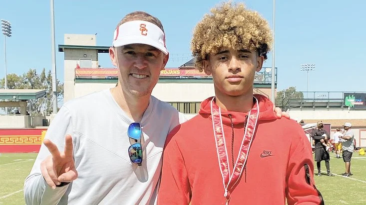 Top 2026 QB Prospect Julian Lewis Chooses USC for College Career