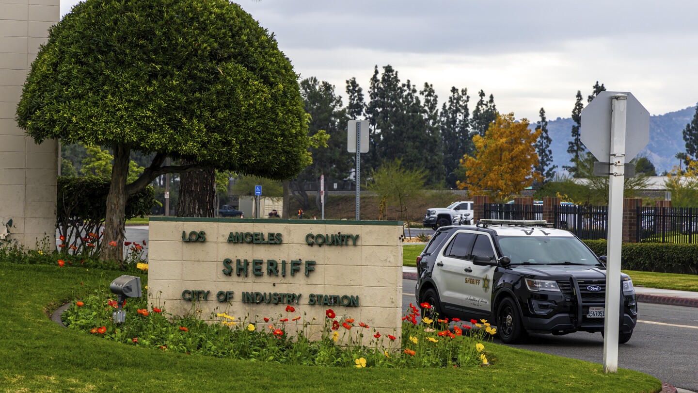 Featured image for Foster Teen Dies in Sheriff Station After Grabbing Deputy's Gun