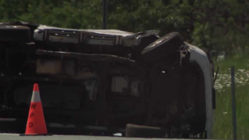 Featured image for Fatal Rollover Crash on I-93 in Windham, NH