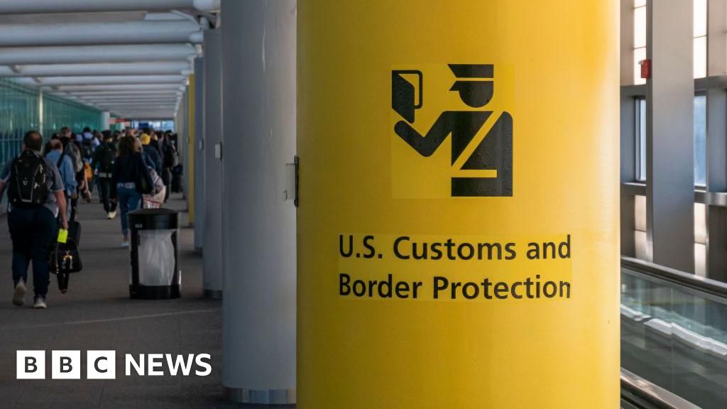 Featured image for Global Reactions and Details of Trump's Travel Ban