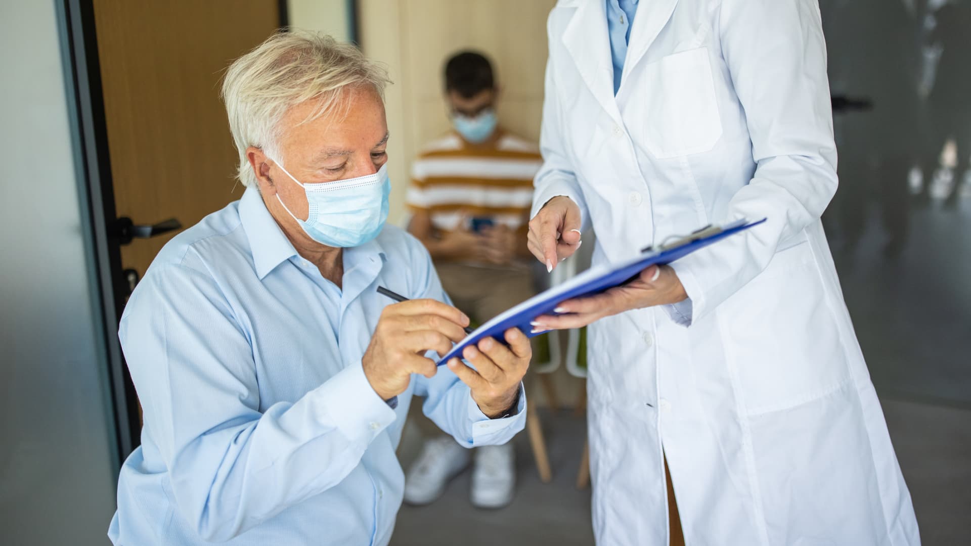 Featured image for Medicare to Lower Drug Costs for Beneficiaries with Penalty for Pfizer Drugs