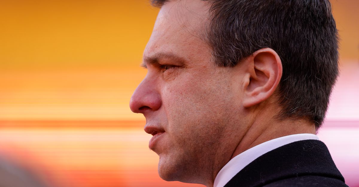 Featured image for "Chiefs GM Brett Veach's Draft Strategy and Receiver Prospects"