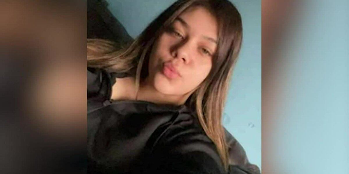 Chicago community shaken after two women found dead in shopping carts.