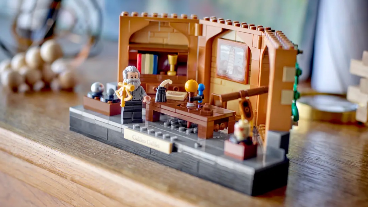 Featured image for "Score Exclusive LEGO Galileo Galilei Sets and Christmas GWPs Today!"