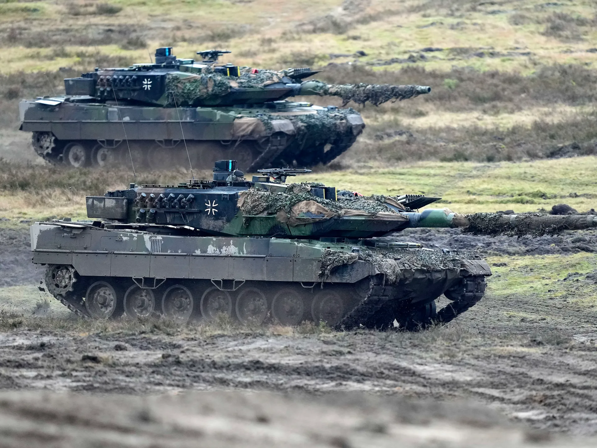 Western battle tanks arrive in Ukraine to aid in war effort.