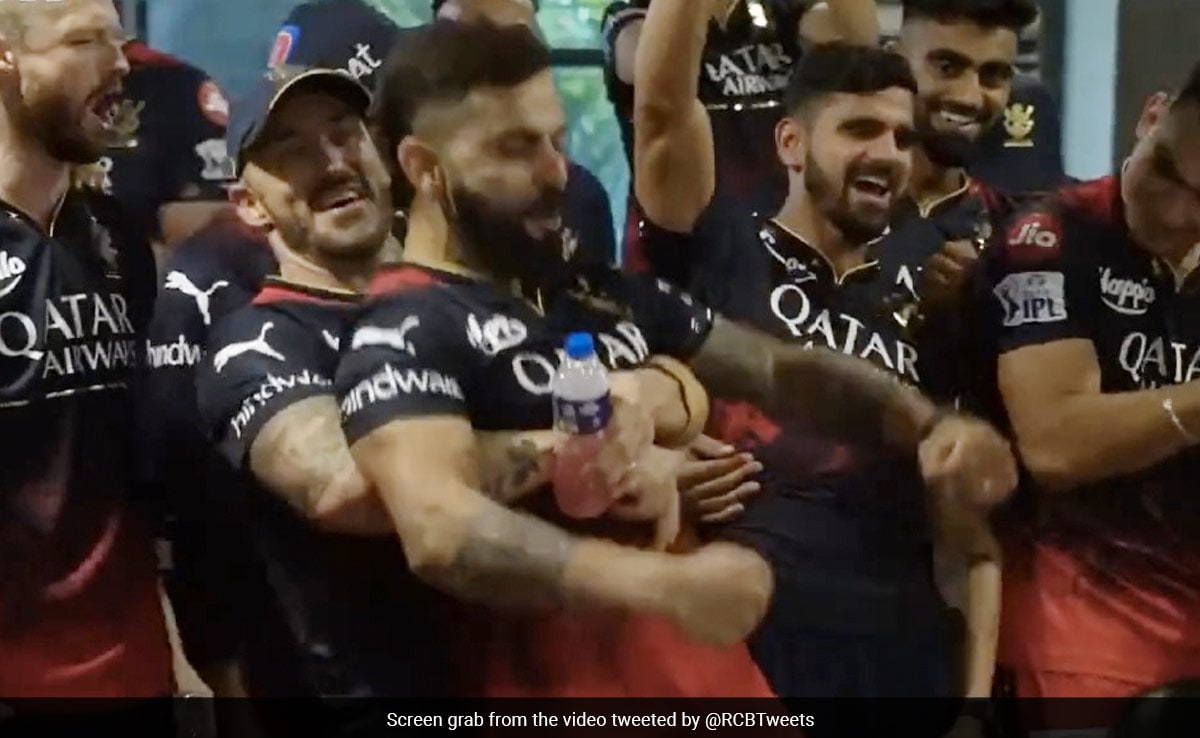 Featured image for "RCB's Kohli leads celebration after win against Mumbai in IPL 2023"
