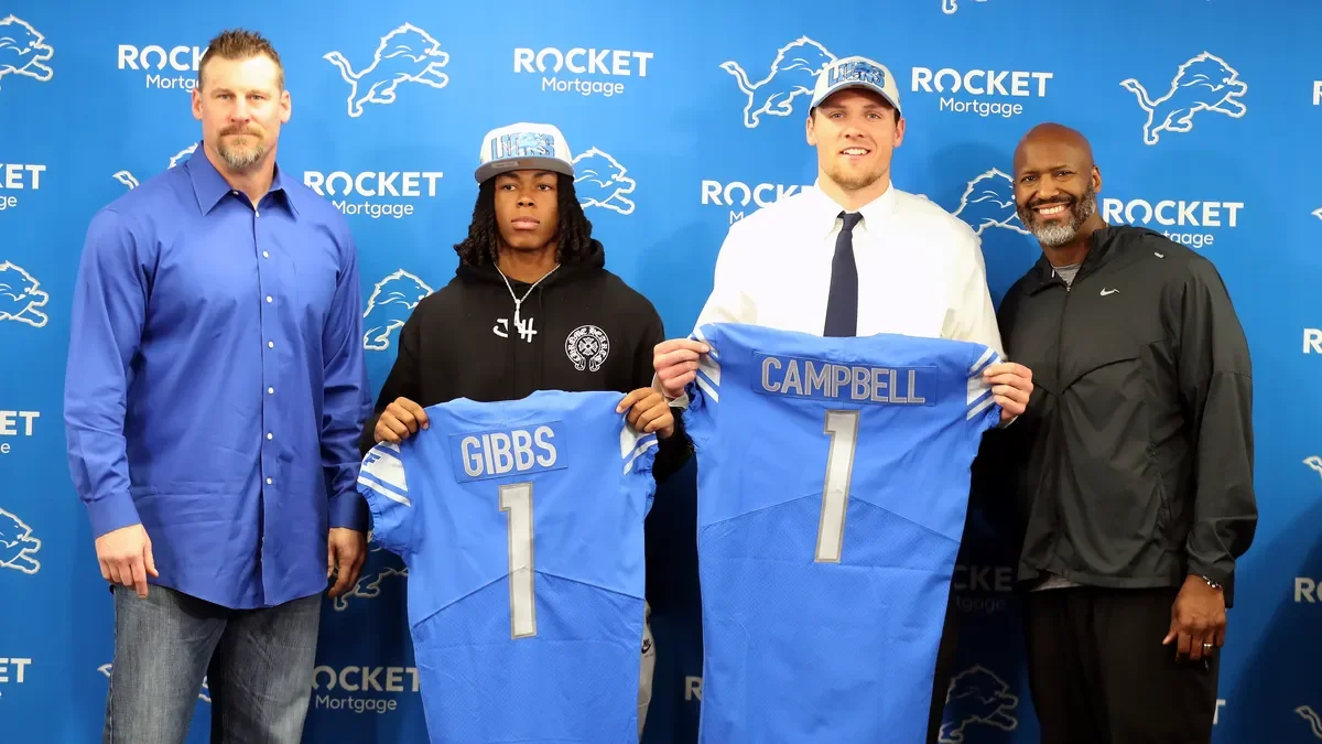 Detroit Lions' Newcomers Get Jersey Numbers for 2023 Season