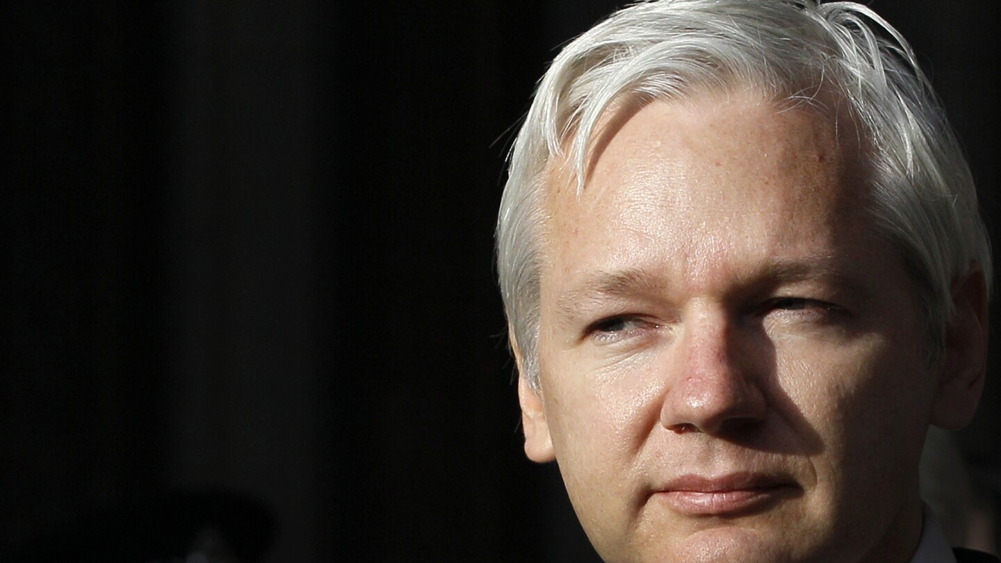 "Julian Assange's Final Stand: UK Court Battle to Avoid US Extradition"
