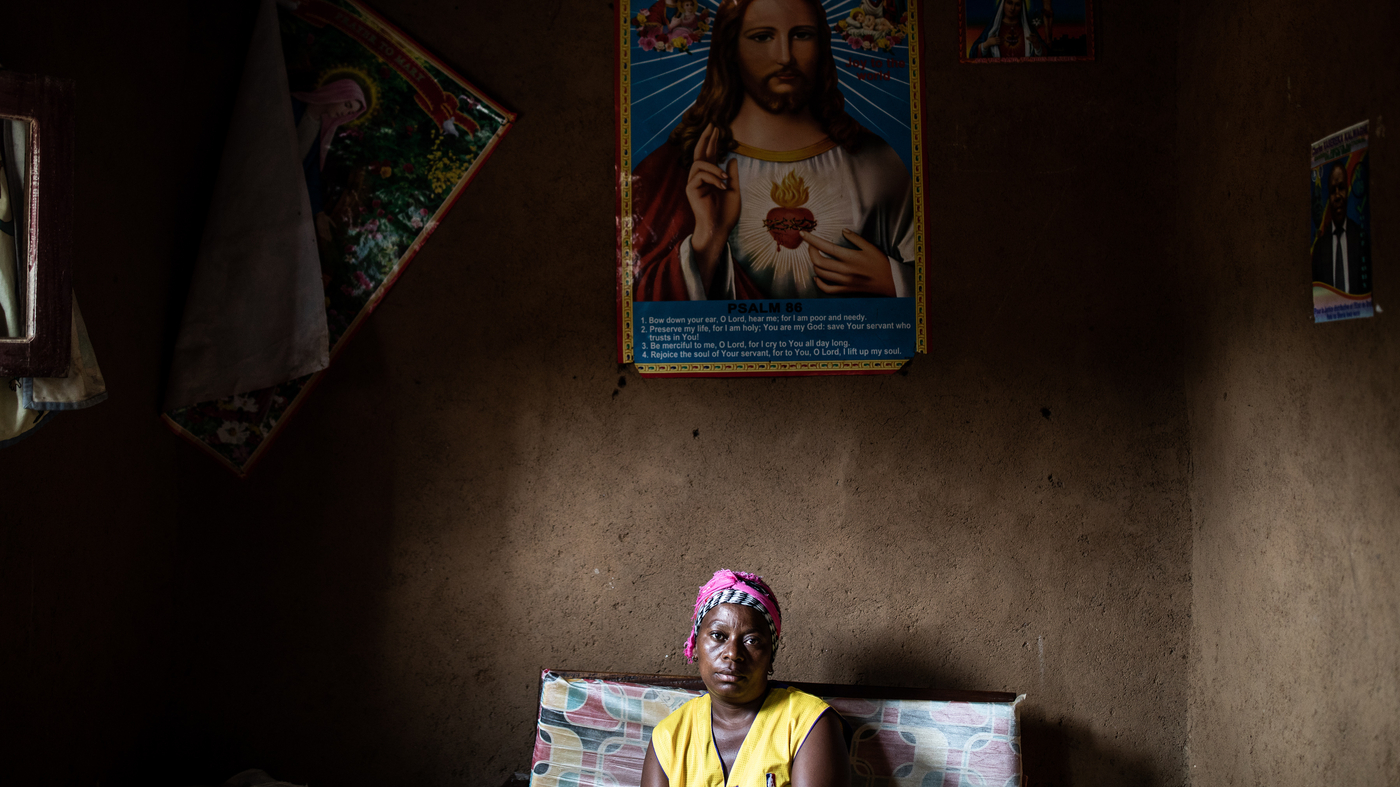 "Post-Infection Ebola Vaccine Cuts Death Rates in Half, Study Shows"