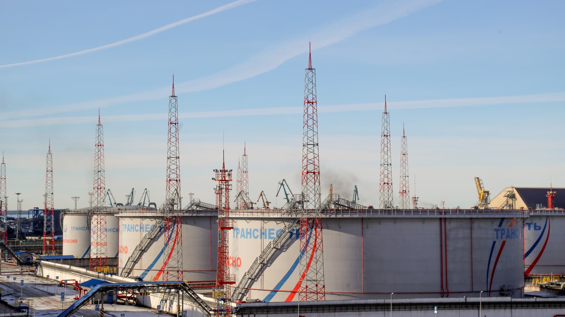 IEA reports sharp decline in Russia's oil revenue due to price caps and sanctions.