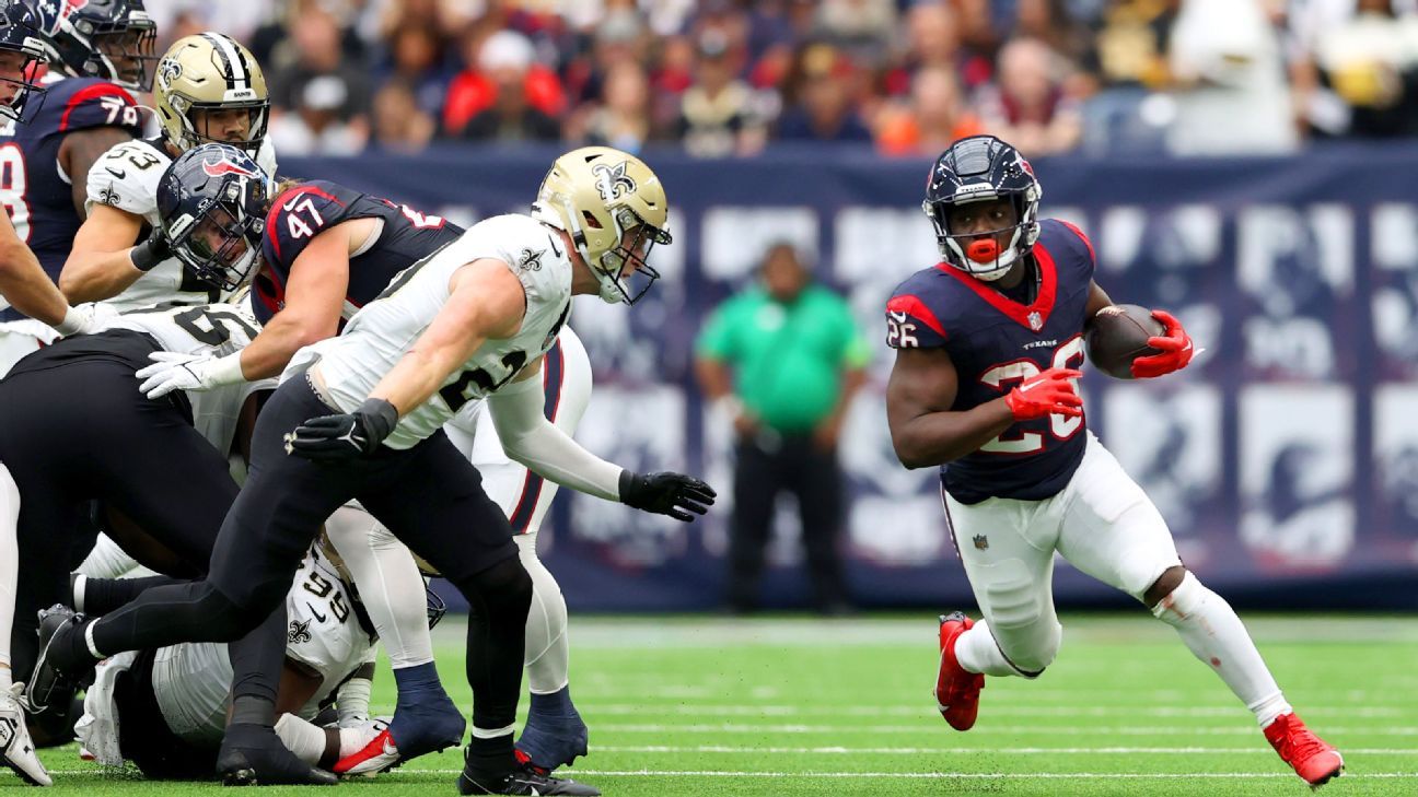 Featured image for Giants Secure Devin Singletary as Saquon Barkley's Replacement