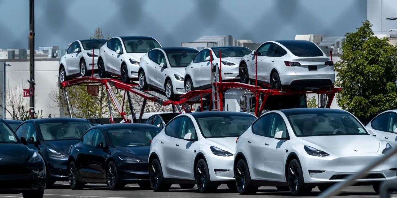 Meta Gains as Tesla Reimagines Lineup Amid Busy Tech Earnings Week