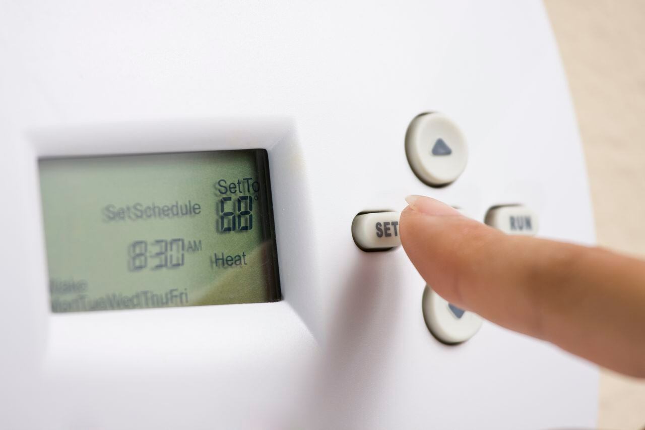 Navigating Rising Energy Costs: Tips and Insights for Consumers.