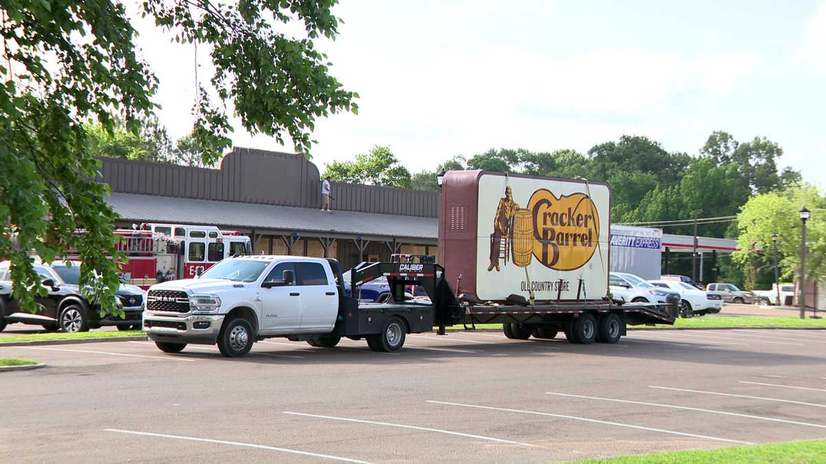 Jackson's Cracker Barrel shuts down permanently.
