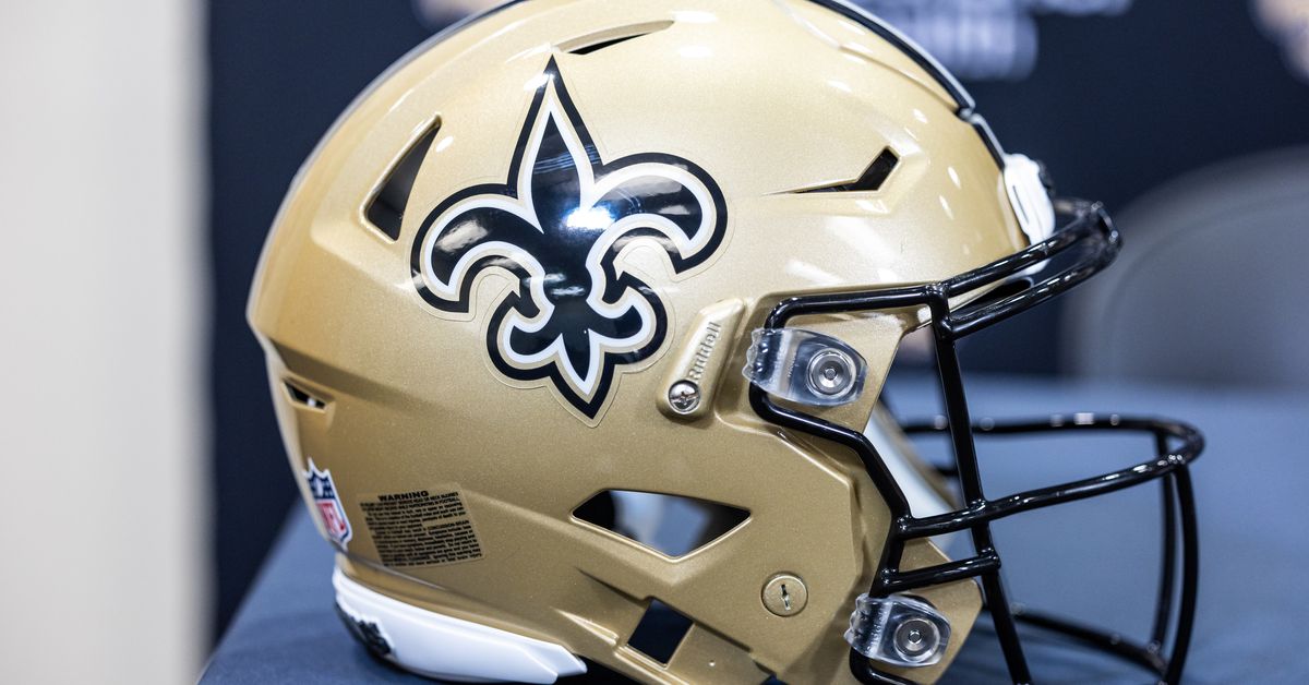 Saints make multiple roster moves, sign draft picks and free agents.