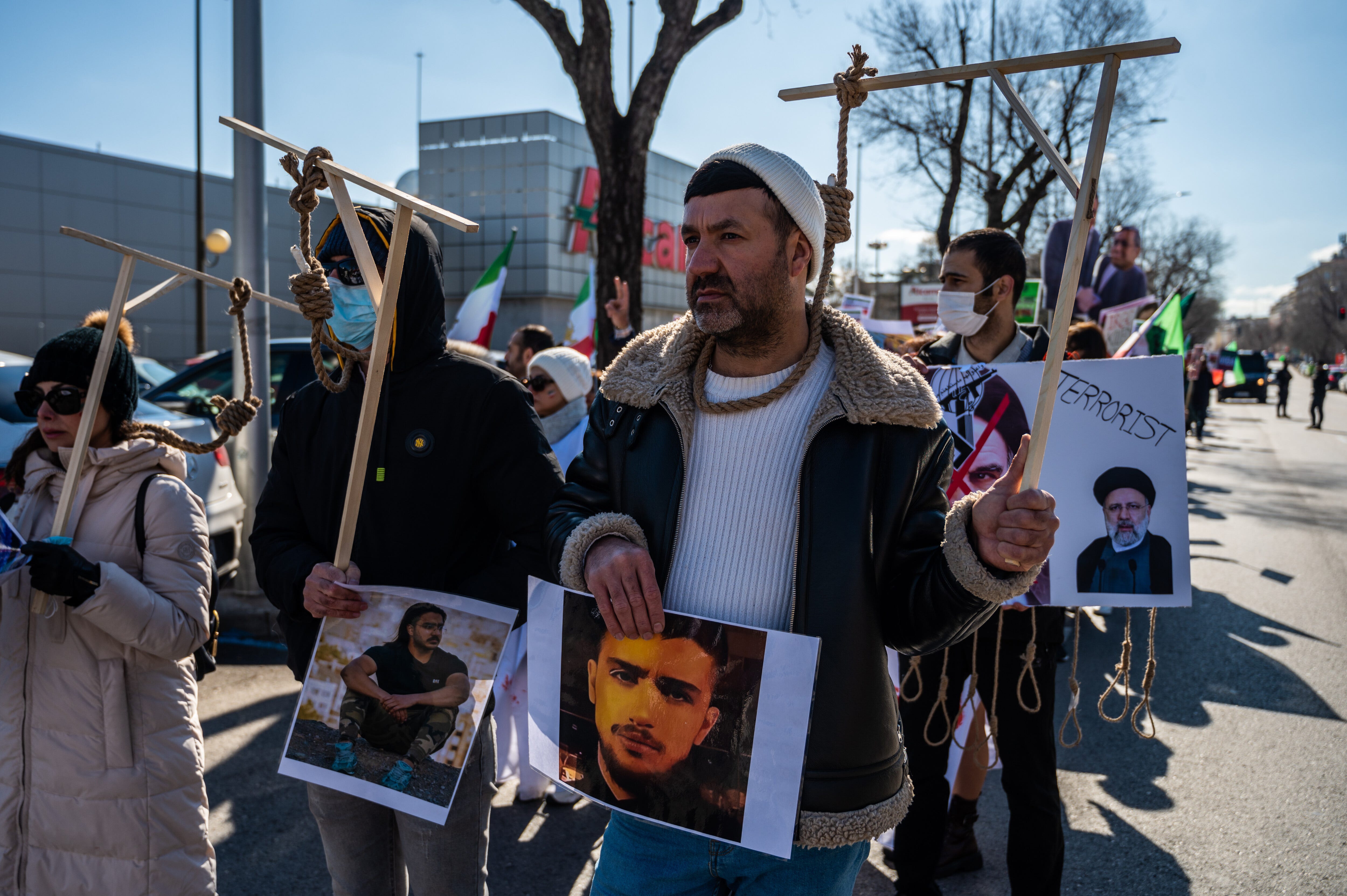 Iran Executes Two on Blasphemy Charges Amidst Increasing Executions