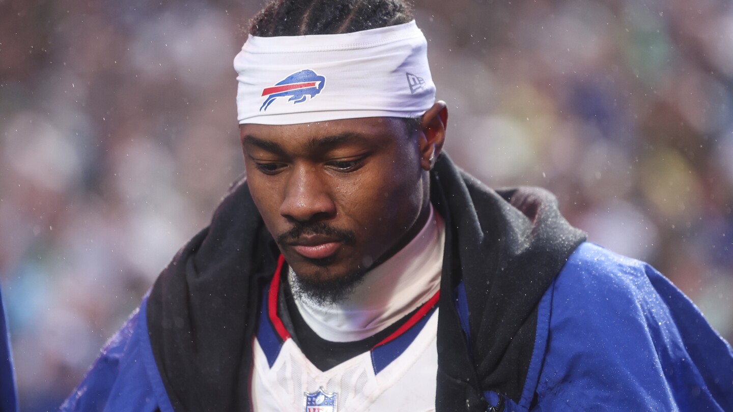 Featured image for "Top Wide Receivers to Target in Week 15 Fantasy Football Rankings"