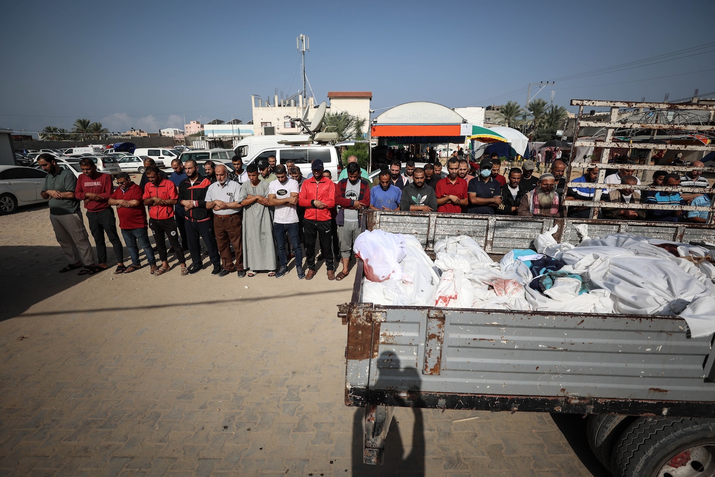 "Israel-Hamas Conflict: Gaza's Health Ministry Reports Rising Death Toll as Airstrikes Escalate"