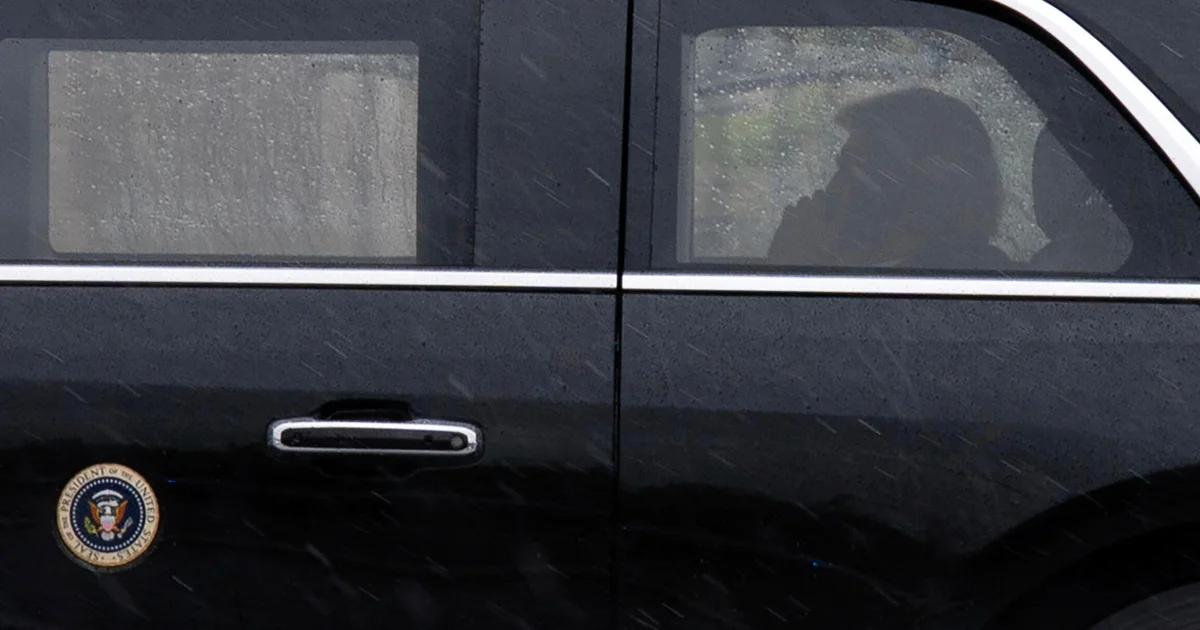 Featured image for Trump to Undergo Routine Medical Checkup at Walter Reed Amid Ongoing Health Questions