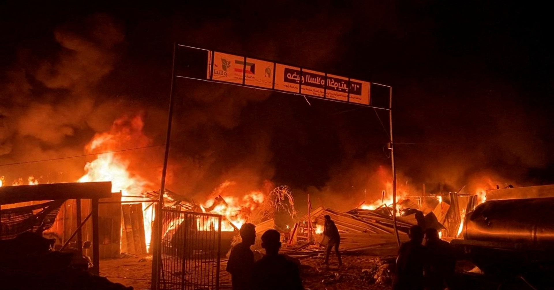 Hamas Fires Rockets at Tel Aviv Amid Escalating Gaza Conflict