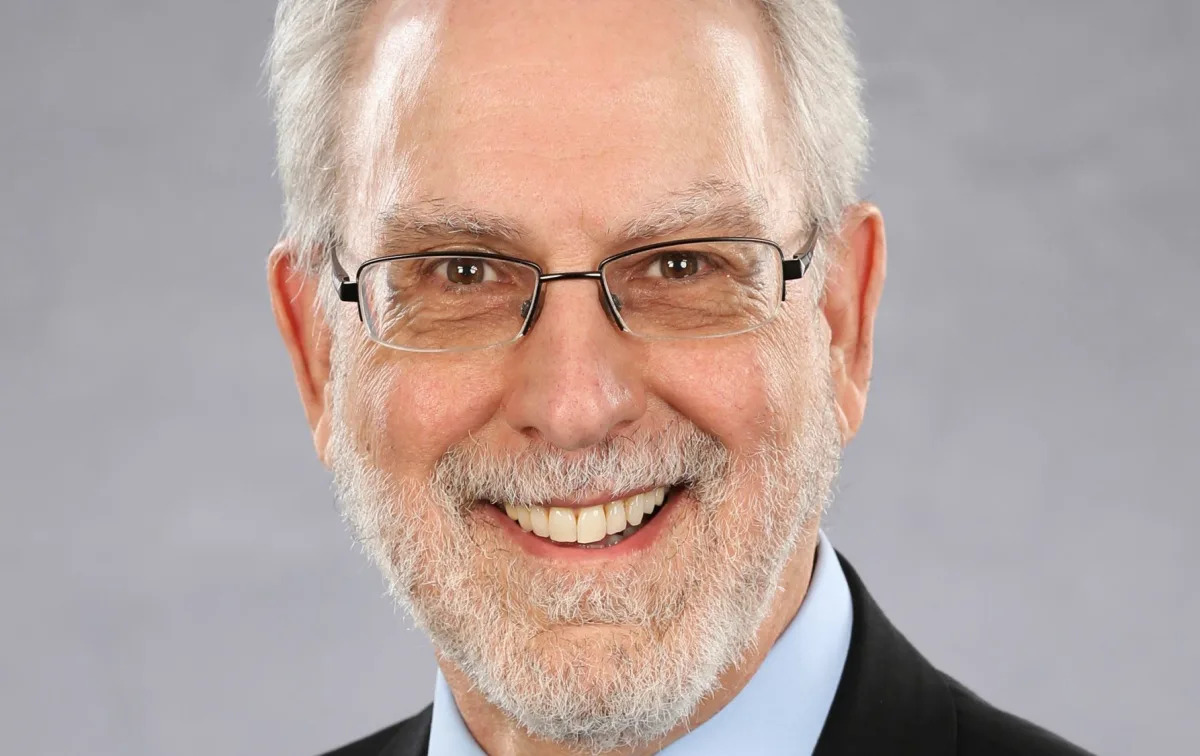 "Allegations of British Medical Journal's Collaboration with Hamas Raised by Prominent US Physician"