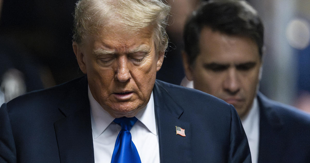 Featured image for Trump's Felony Conviction Won't Bar Presidential Run